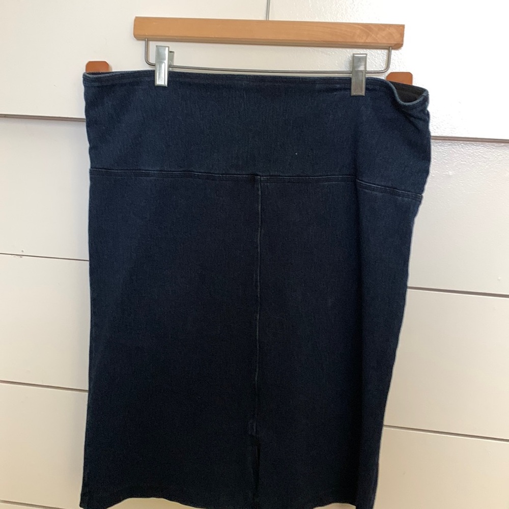 Denim pencil skirt with front kick pleat and back pockets